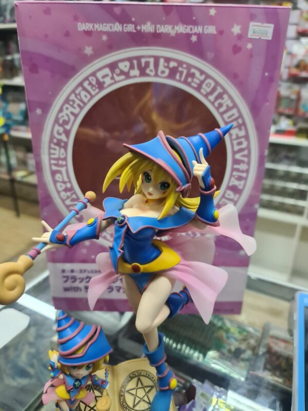 Dark Magician Girl + Mini Dark Magician Girl Amakuni Figura 28cm - Imagen 10