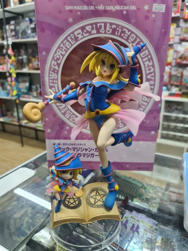 Dark Magician Girl + Mini Dark Magician Girl Amakuni Figura 28cm - Imagen 3